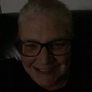 Meet your Posher, Sheila